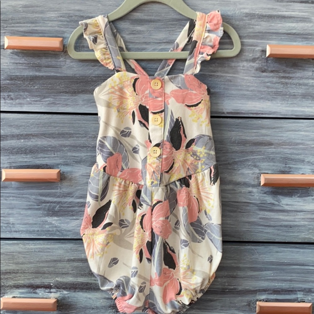Jessica Simpson shorts romper